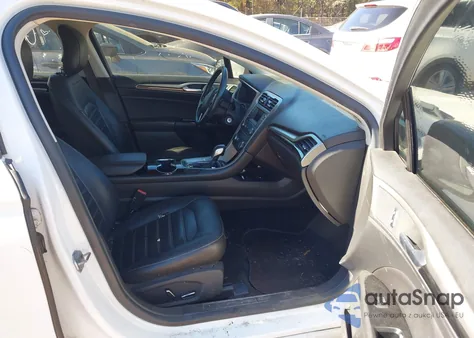 2013 Ford Fusion Se z USA, uszkodzony, nr VIN 3FA6P0HR7DR230168